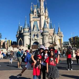 Meet your Posher, Familia